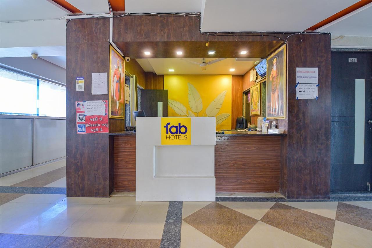 Fabexpress Canada Ahmedabad Eksteriør billede